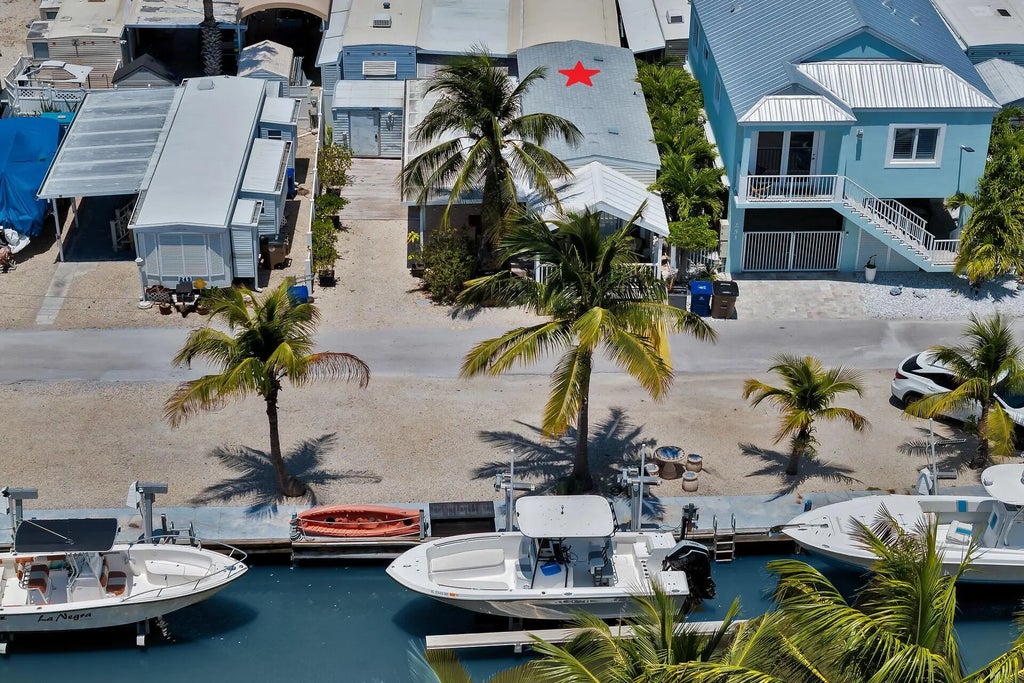 325 Calusa Street 250, KEY LARGO