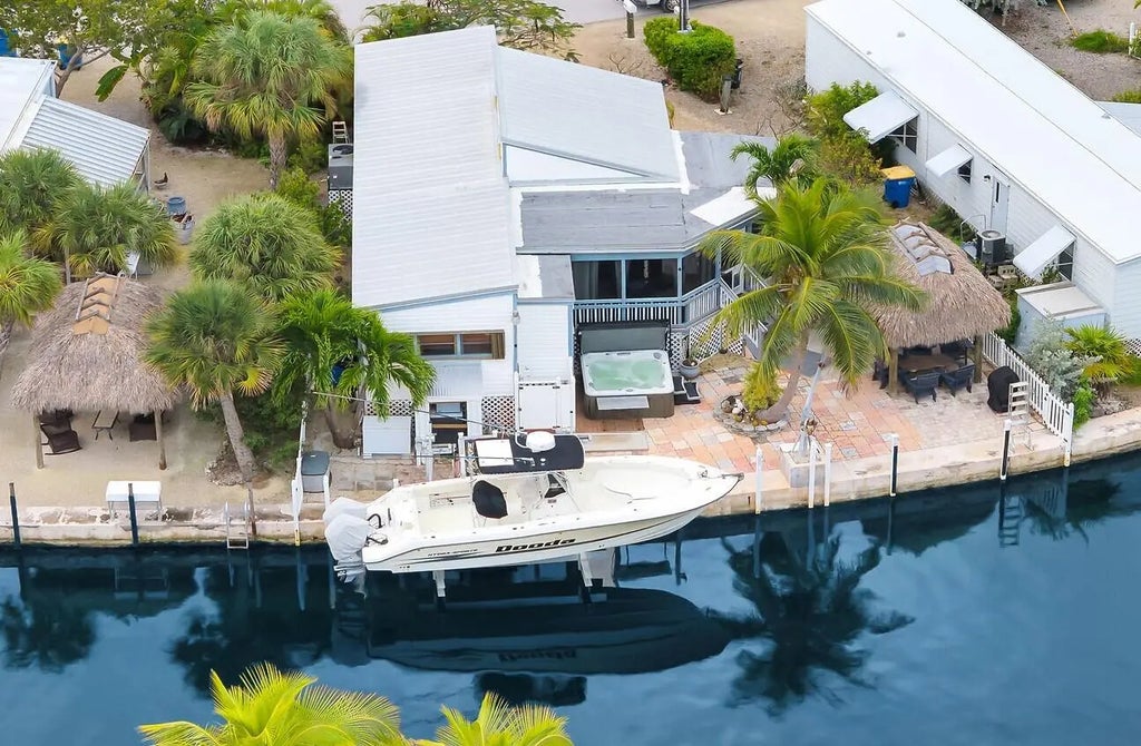 166 Airstream Lane, Tavernier