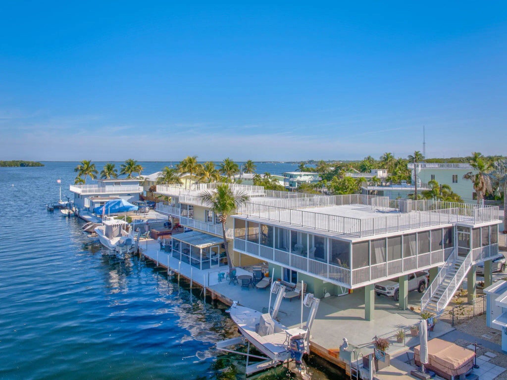 233 Ann Bonny Drive, KEY LARGO