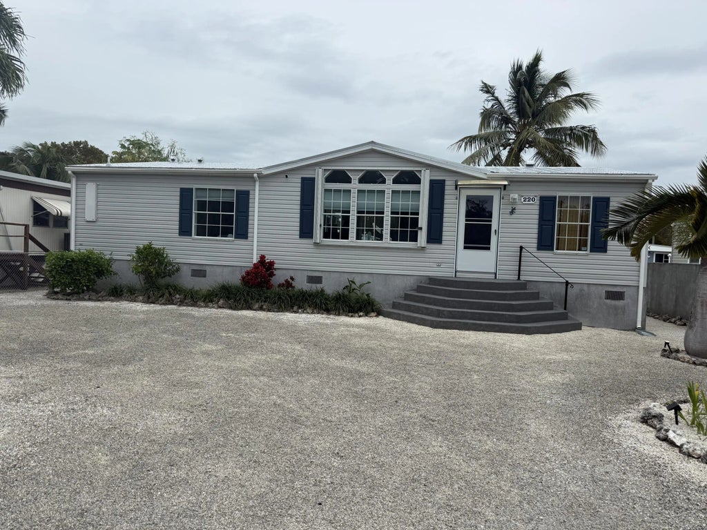 220 Taylor Drive, KEY LARGO