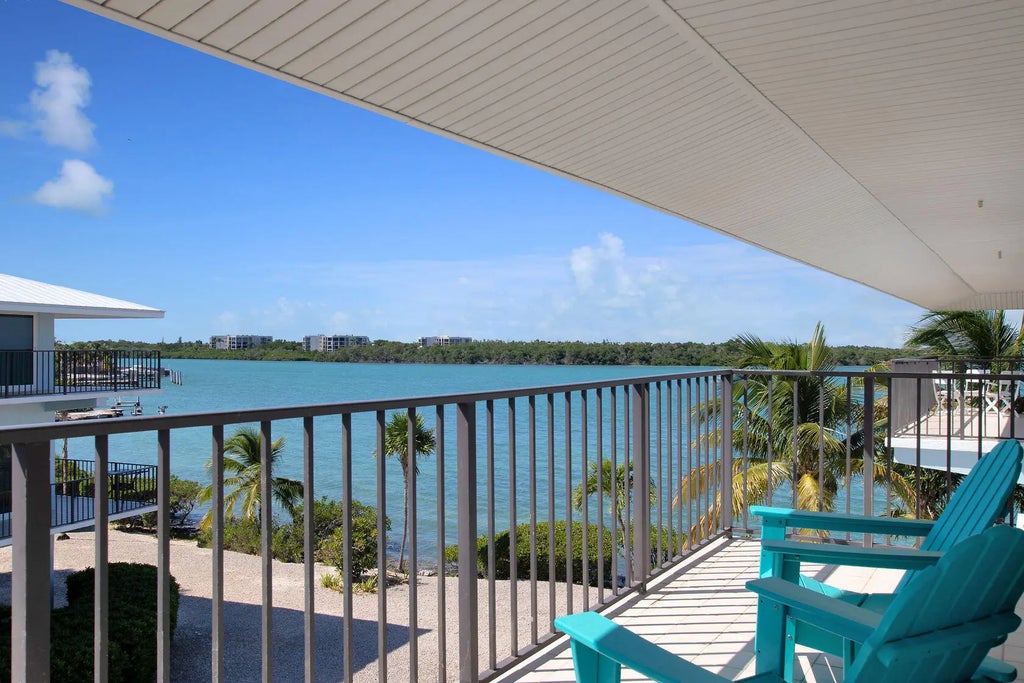 12690 Overseas Highway Apt 210, MARATHON