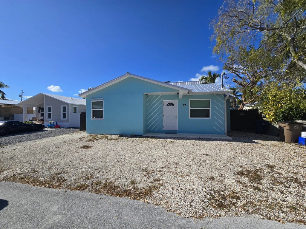 37 Orange Drive, KEY LARGO