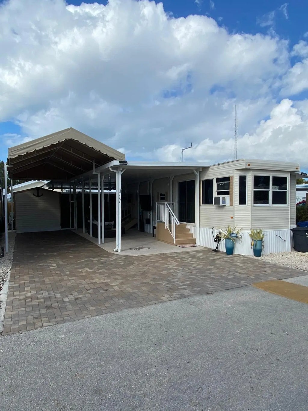 325 Calusa Street 454, KEY LARGO