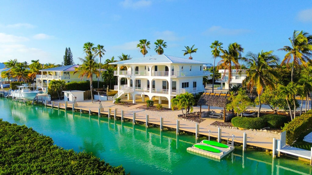 228 W Seaview Circle, Duck