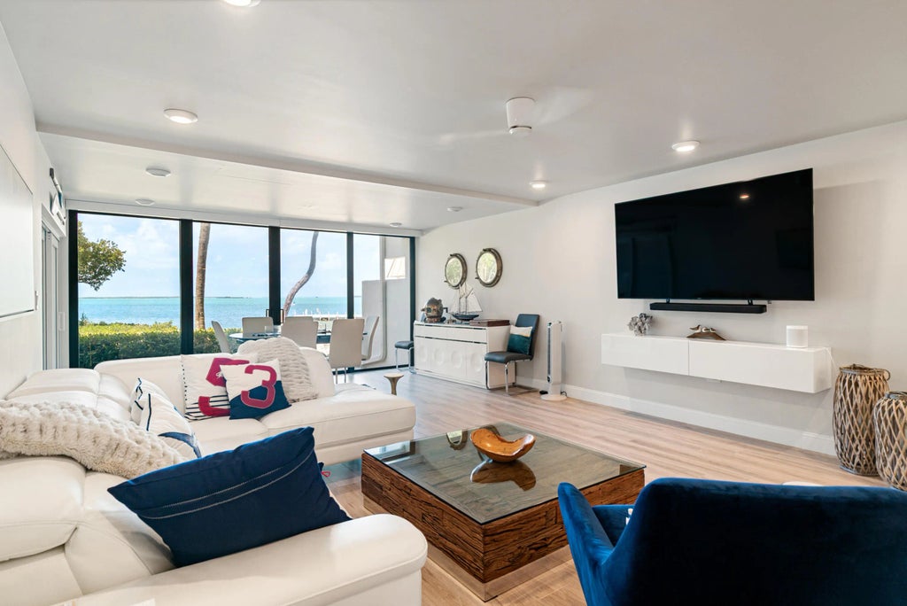 97652 Overseas Highway P2, KEY LARGO