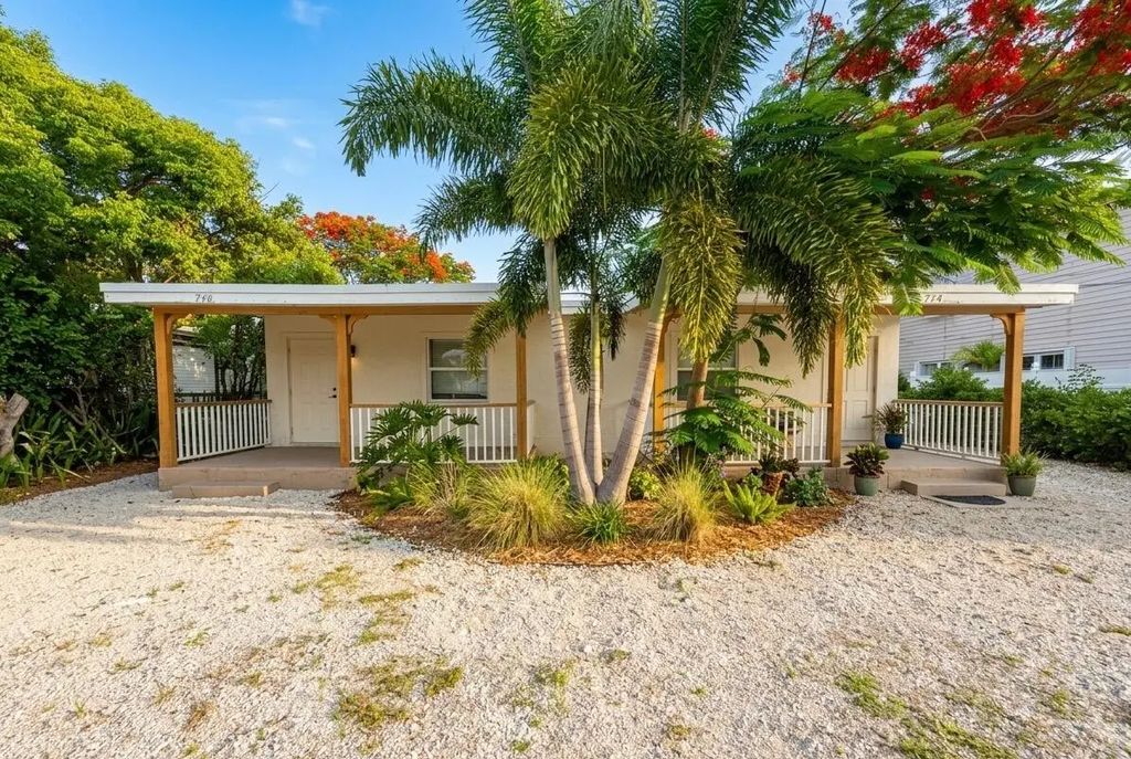 746 50th Street Gulf, Marathon