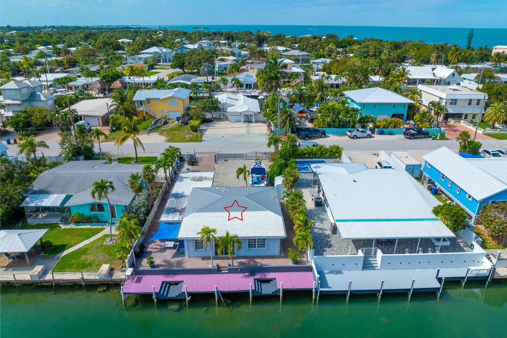 2240 Yellowtail Drive, Marathon
