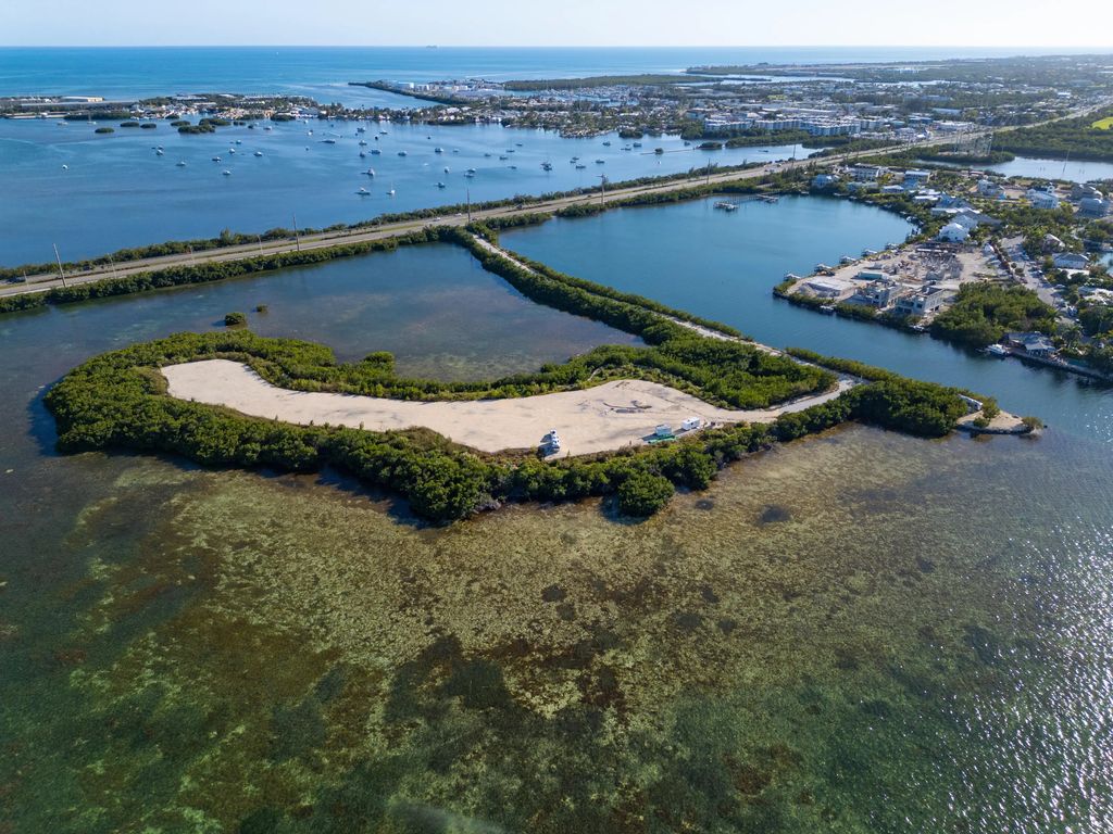 1 Seppala Way, Key Haven