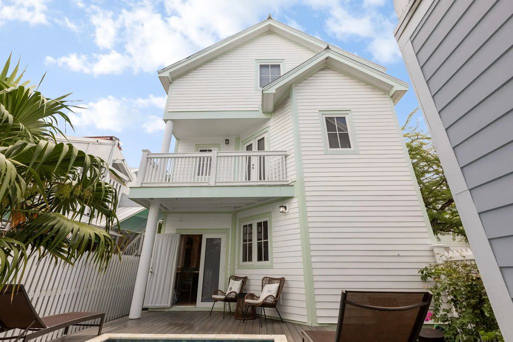 1011 Simonton Street R1, Key West