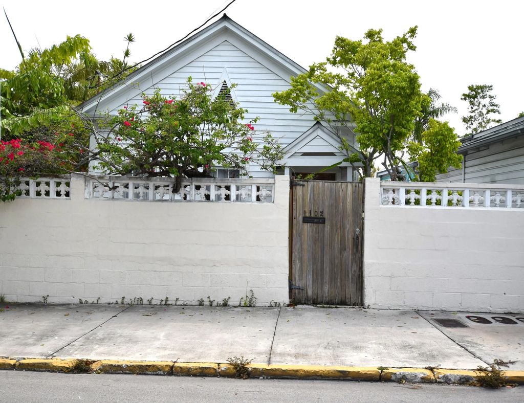 1102 Whitehead Street, Key West
