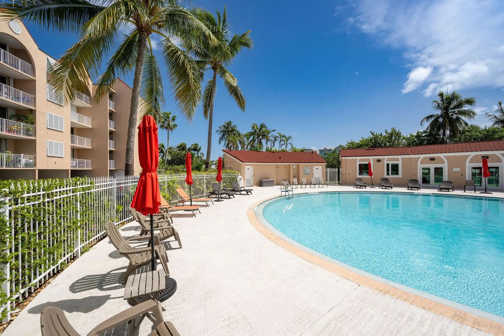 3930 S 3930 Roosevelt Boulevard S303, Key West