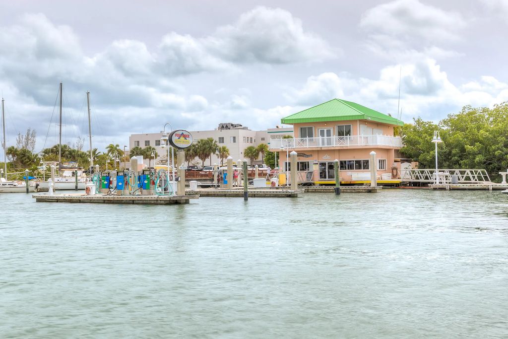 5555 College Road 5, Key West
