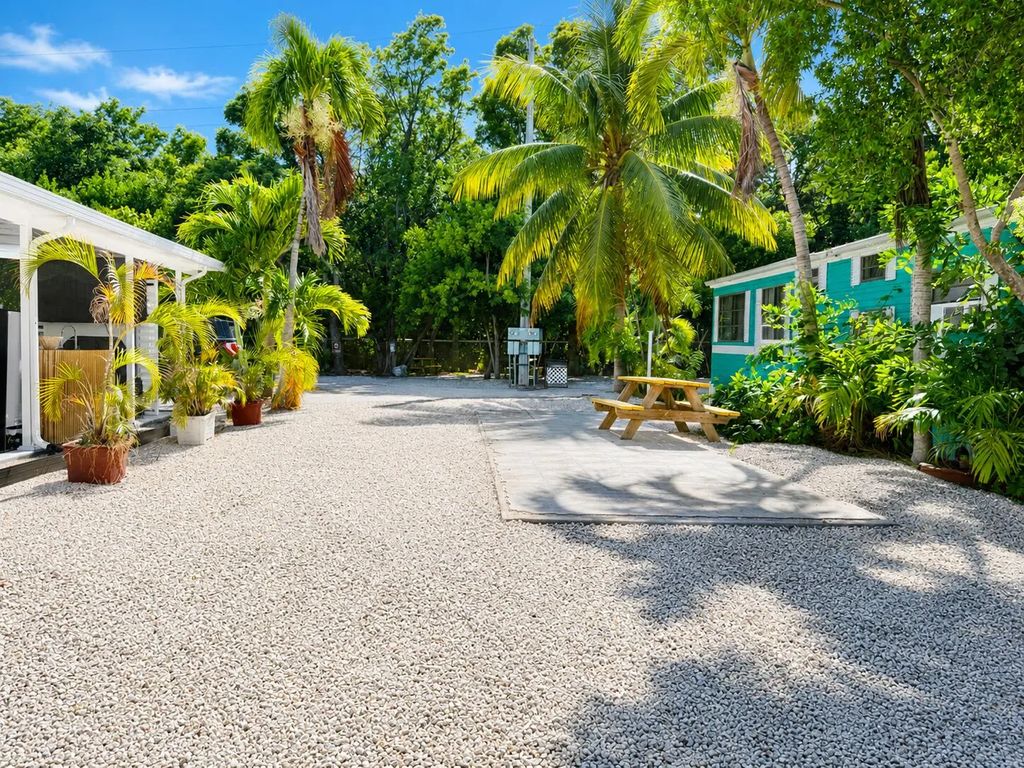 101551 Overseas Highway # 22, Key Largo