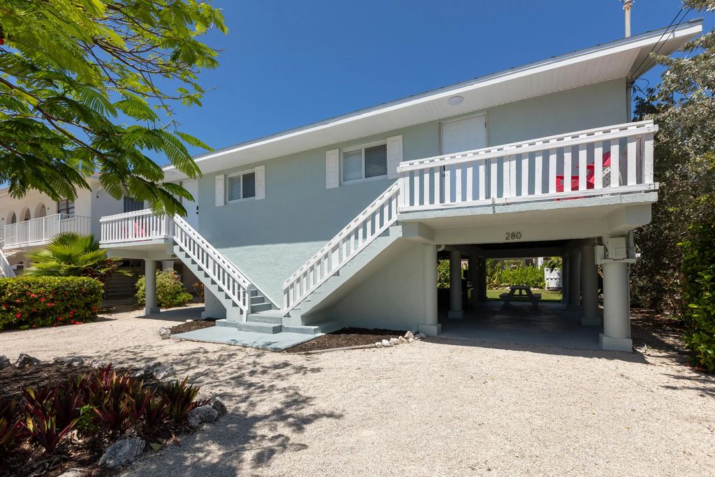 280/290 3rd Street, Key Colony