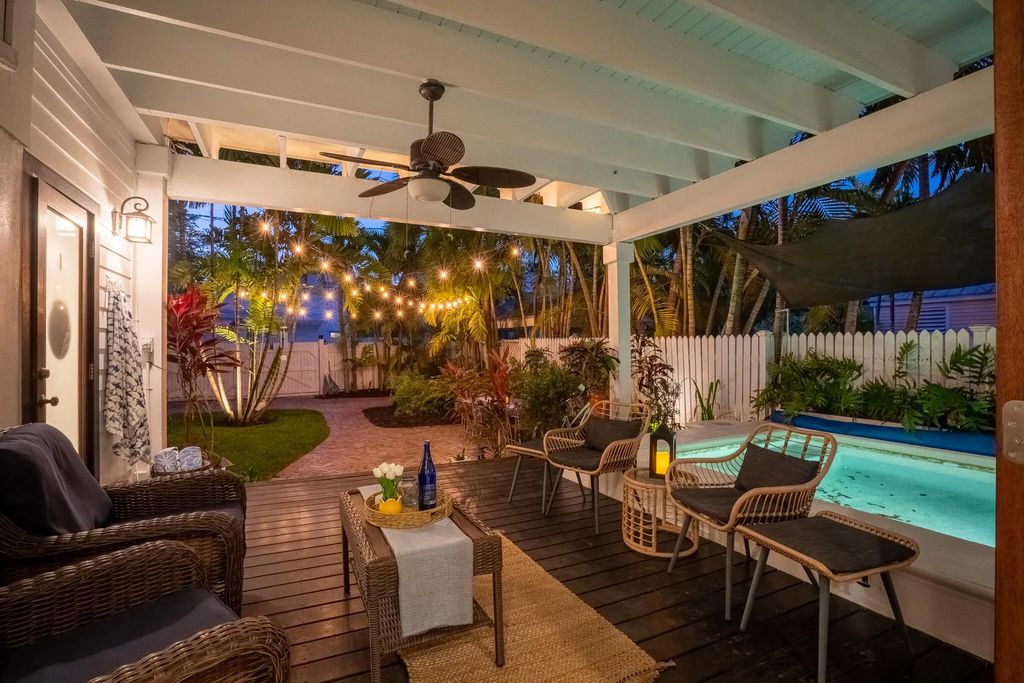 1019 Eaton Street, Key West