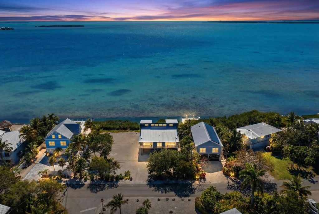 22542 Jolly Roger Drive, Cudjoe Key