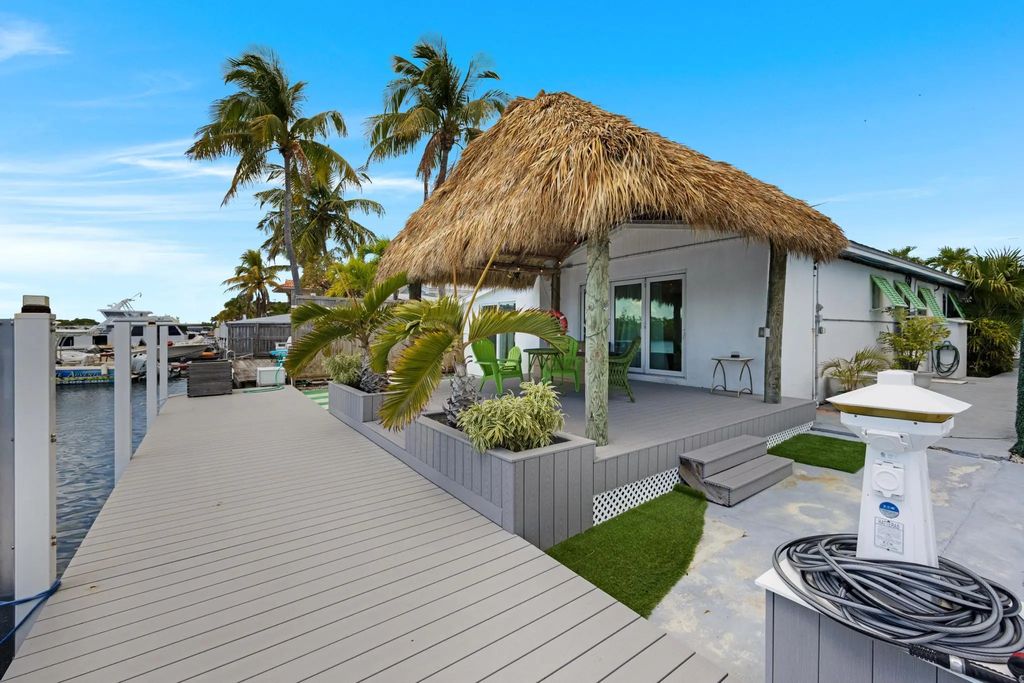 13a-14a 12th Avenue, Stock Island