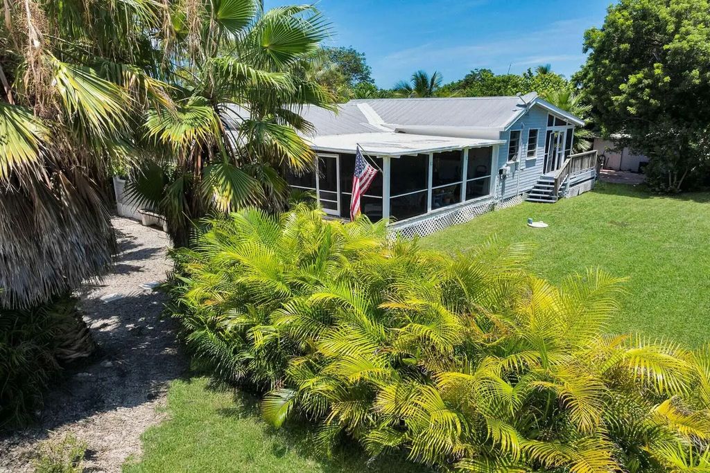 30461 Poinciana Road, Big Pine Key