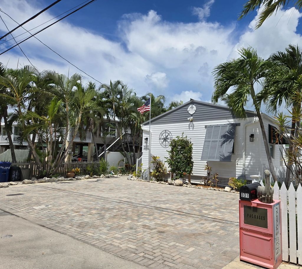 331 Ave F, Big Coppitt