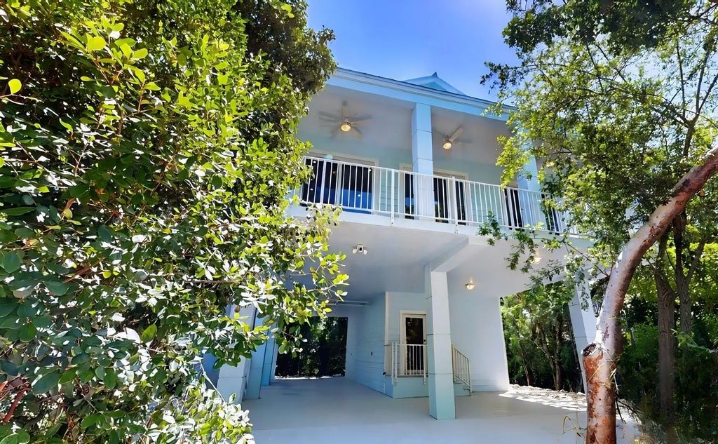 1025 Snapper Lane, Key Largo