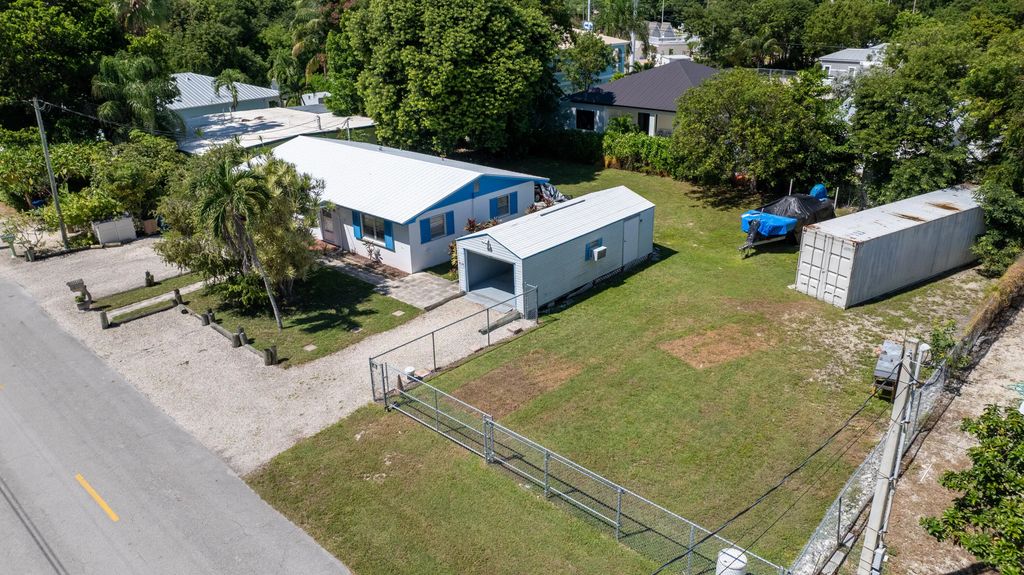 8 S Andros Road, Key Largo