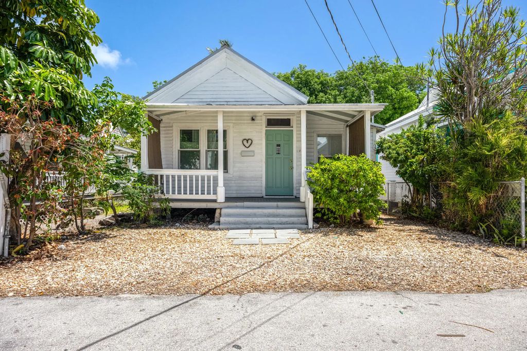 709 Chapman Lane, Key West