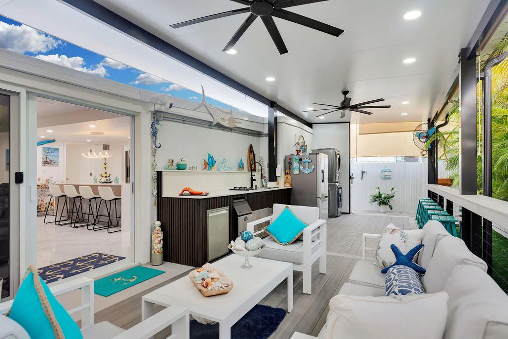 60 Bird Lane, Key Largo