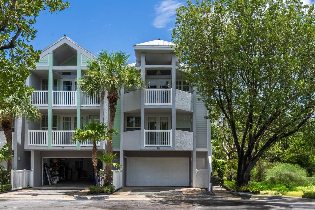 25 Seaside South Court, Key West