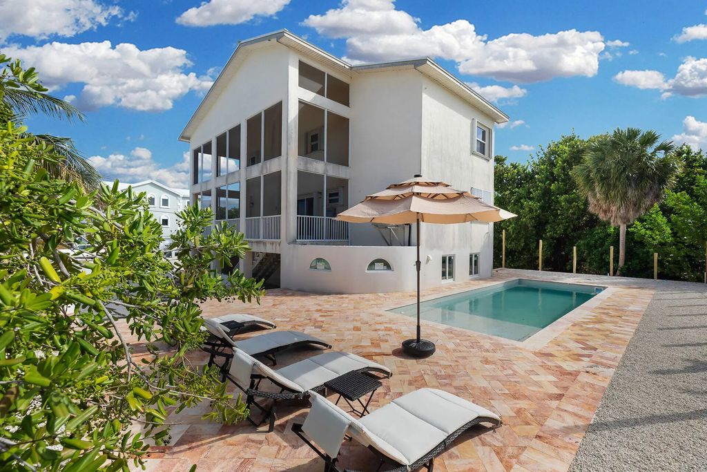 209 Corsair Road, Duck Key