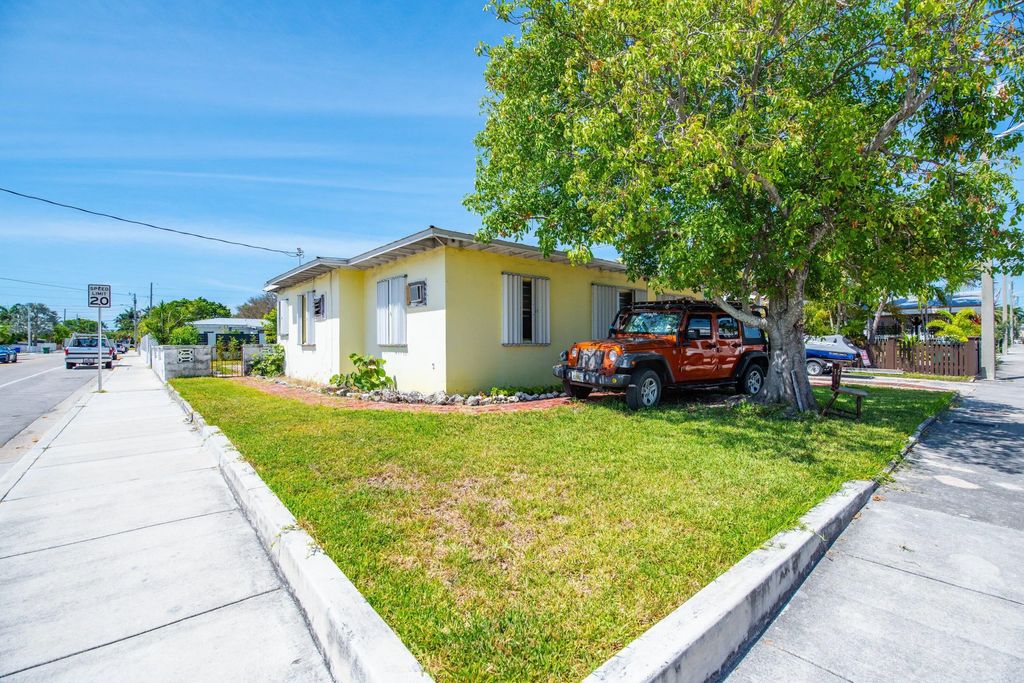 3746 Paula Avenue, Key West