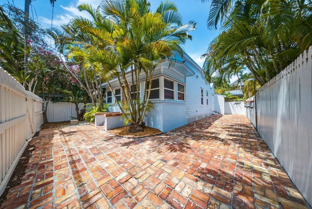 1222 Florida Street, Key West