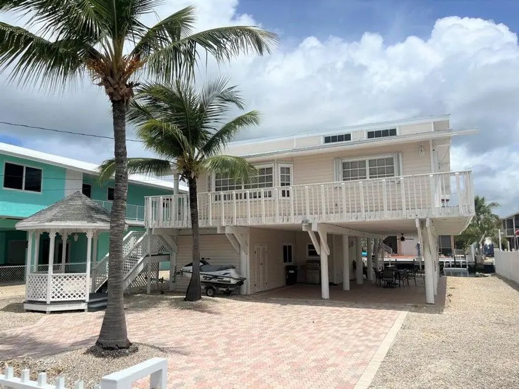 126 3rd Lane, Key Largo