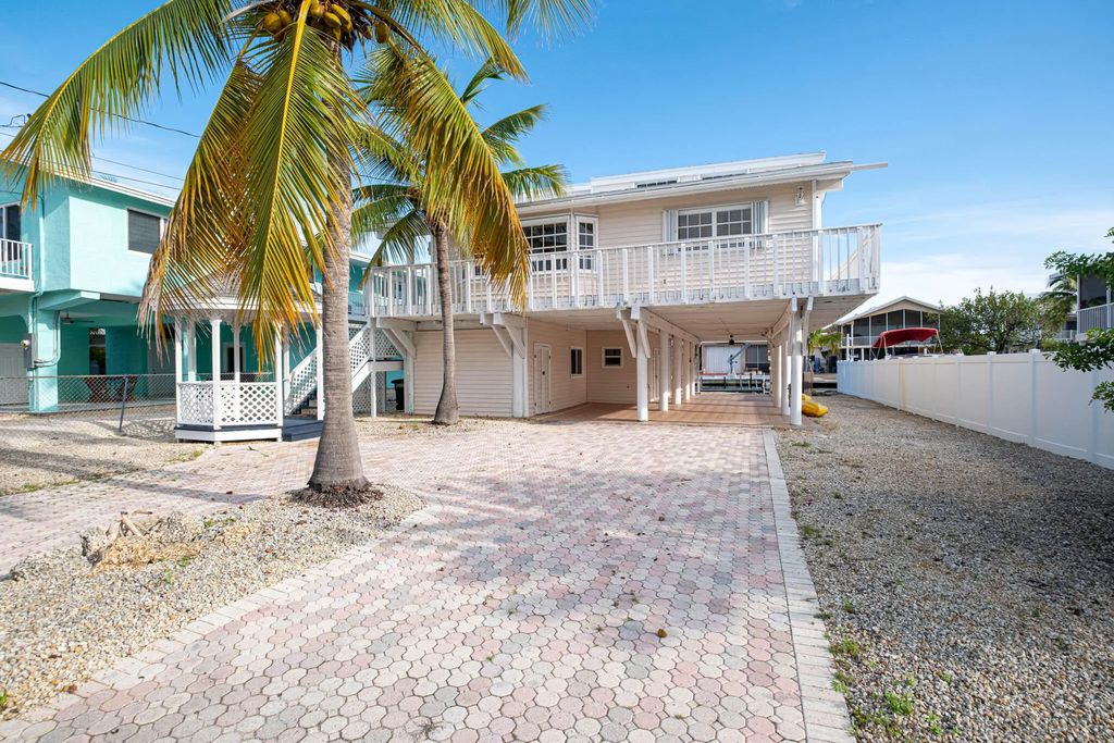 126 3rd Lane, Key Largo