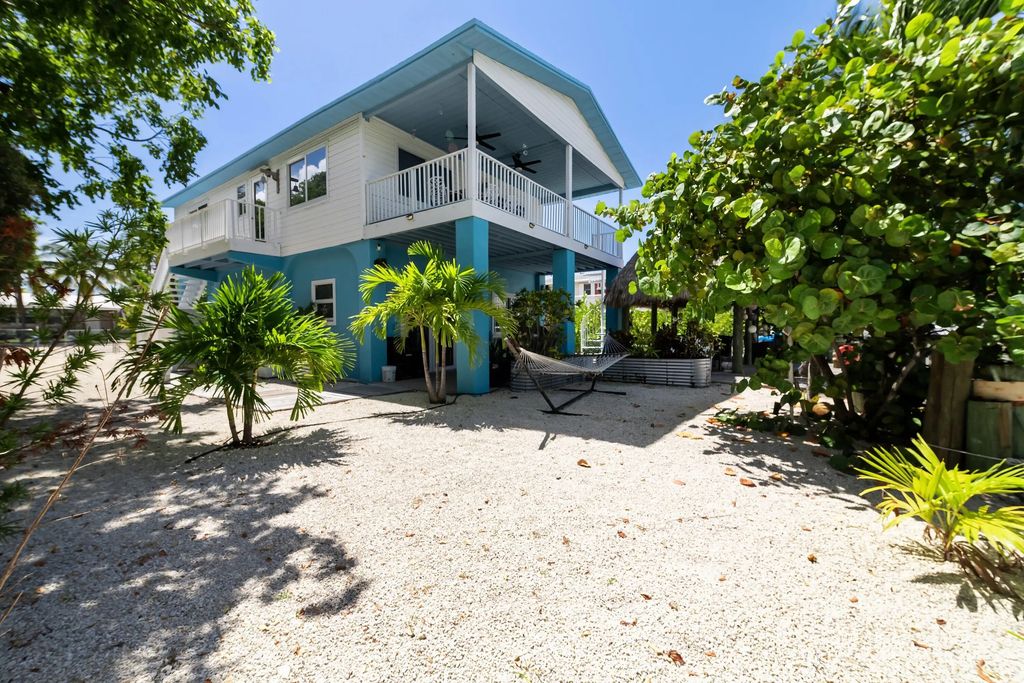305 50th Street Ocean, Marathon