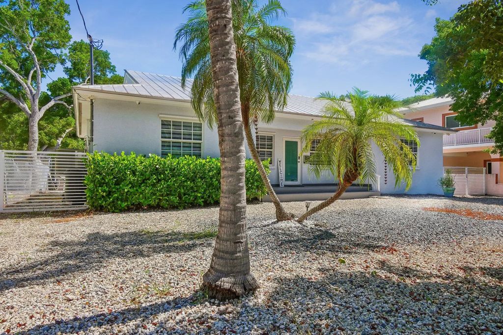 119 Peace Avenue, Key Largo
