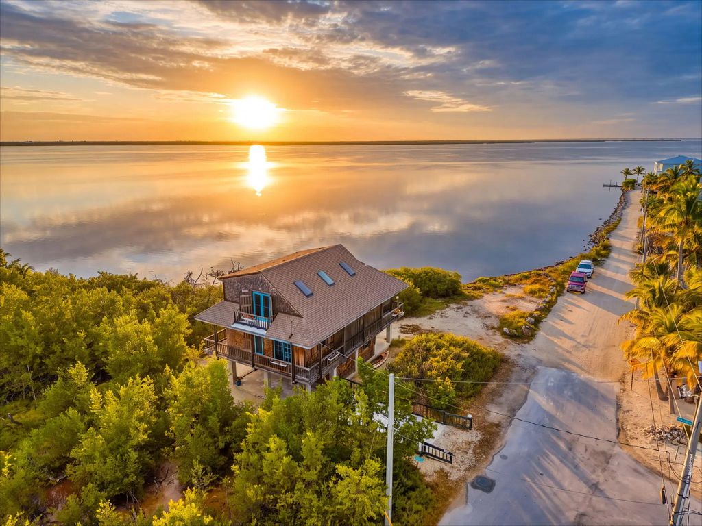31247 Avenue J, Big Pine Key
