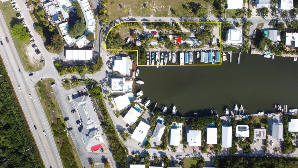 200 Treasure Harbor Drive, Plantation Key