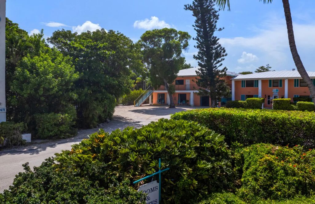 97850 Overseas Highway, Key Largo