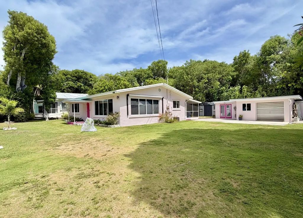 149 N Bay Harbor Drive, Key Largo