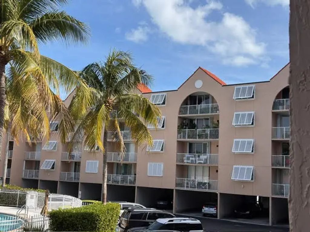 3930 S Roosevelt Boulevard N108, Key West