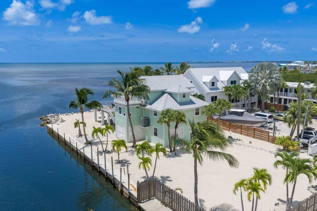 996 97th Street Ocean, Marathon