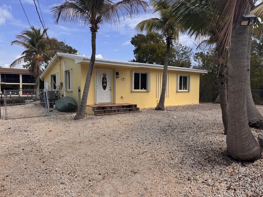 135 Peace Avenue, Key Largo