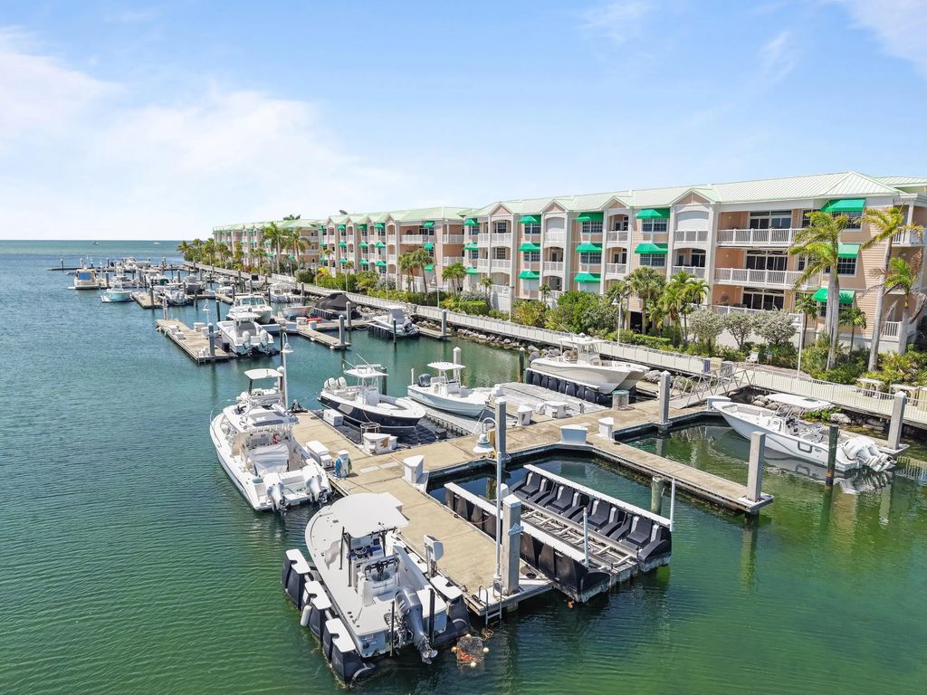 5555 College Road 6, Key West