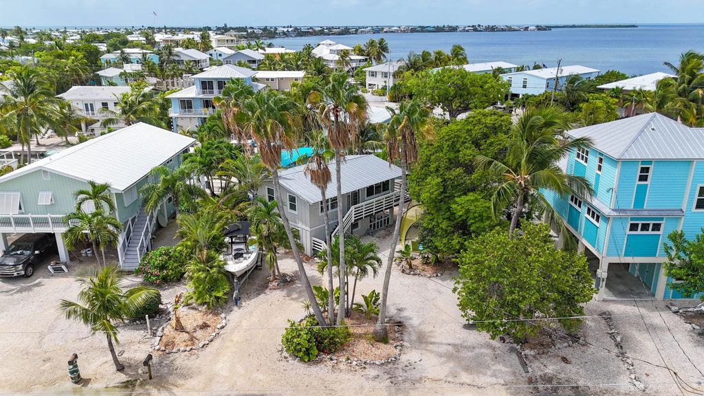 22832 John Silver Lane, Cudjoe Key