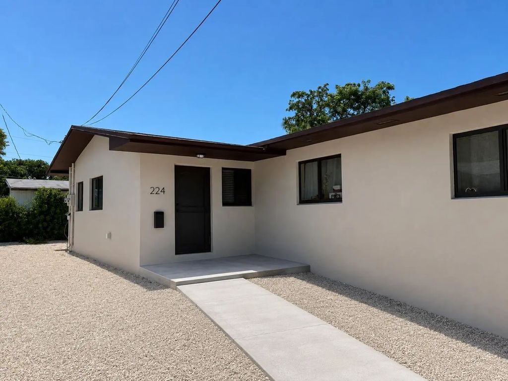224 Hispanola Road 224, Key Largo