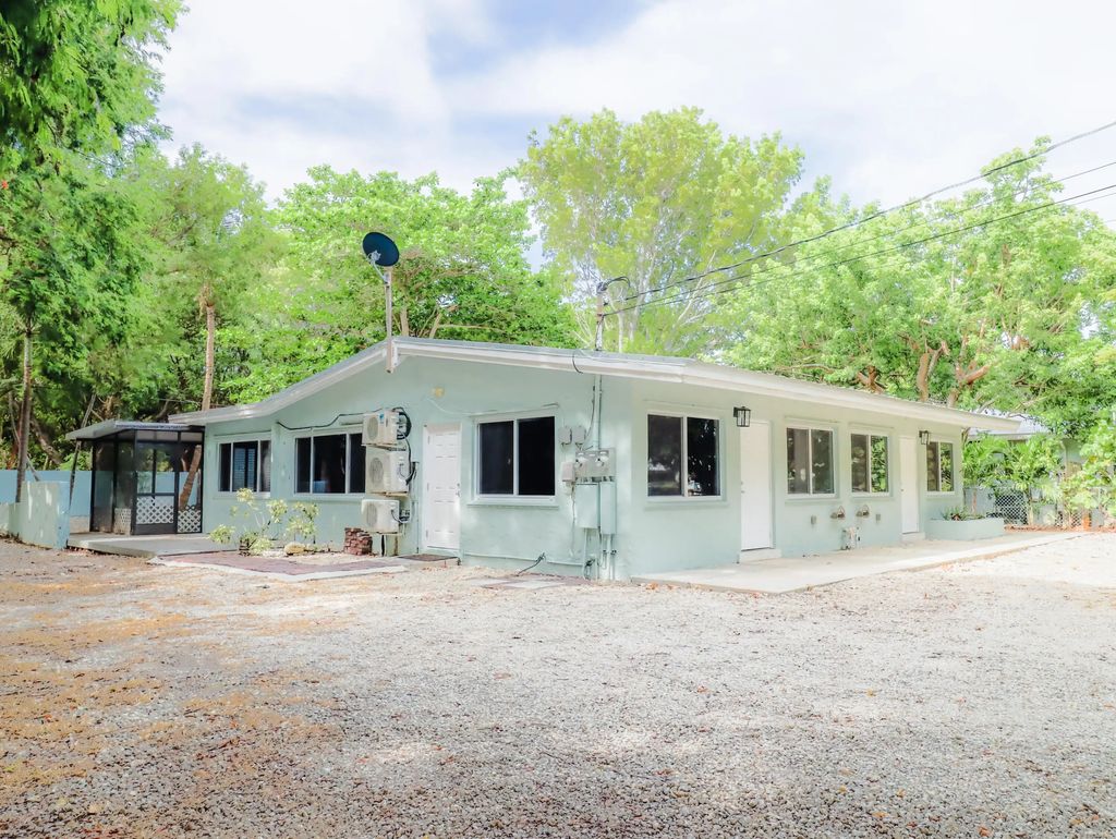159 Casa Court Drive A/b, Key Largo
