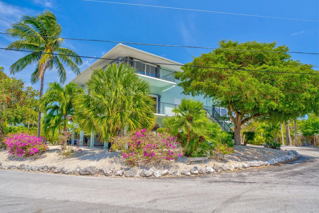12690 Overseas Highway Apt 52, Marathon