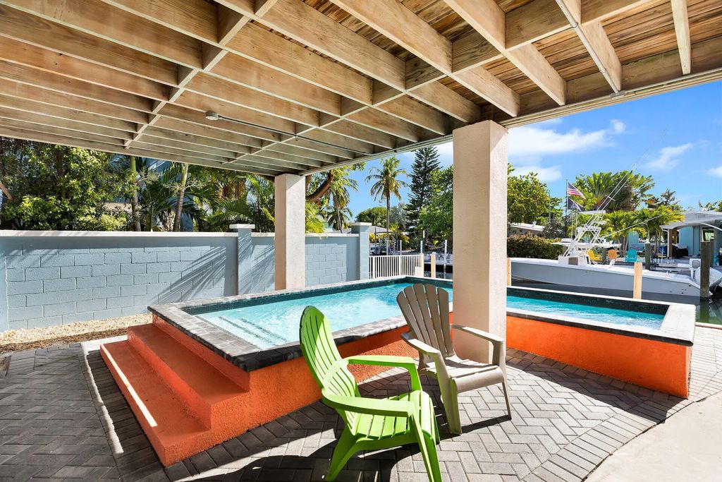 275 30th Street Ocean, Marathon