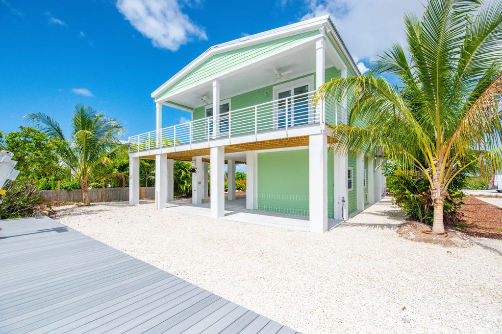 335 Pirates Road, Little Torch Key