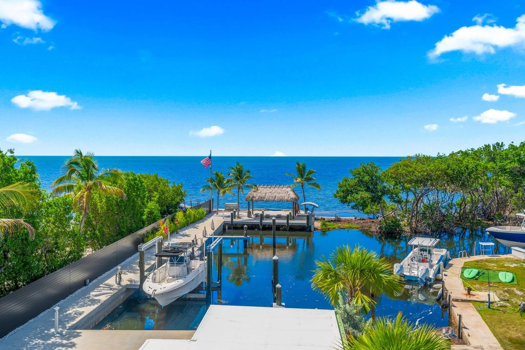 16 Seaside Avenue, Key Largo